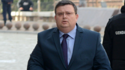 Цацаров: Ще има обвинителен акт срещу Сидеров  