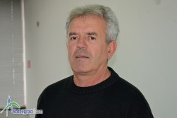 Треньорът по тенис изясни причината, поради която няма подписан договор с общината