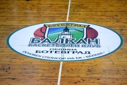 Не ме слушай какво ти говоря, а гледай какво ти пиша