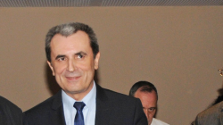 Орешарски свиква Съвета по сигурността заради Украйна  