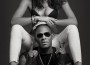 Гола красота: Ирина Шейк по дупе с R.Kelly