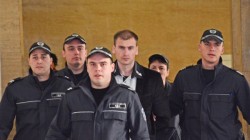 Пуснаха Октай Енимехмедов под "домашен арест"