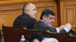 Борисов: Дезертьорът Станишев ще катастрофира държавата