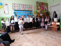 Първокласниците в Литаково проведоха своя празник на буквите