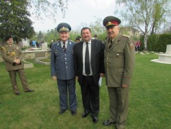 Емил Иванов участва в церемонията в памет на жертвите в Първата световна война