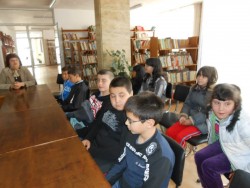 Маратонът на четеното в Скравена продължава извън рамките на националната инициатива