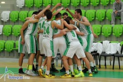 Юношите на финал!