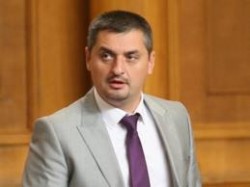 Кирил Добрев: 10 помияри от ГЕРБ саботират Закона за МВР