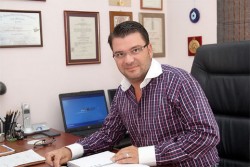 Д-р Енчев се сдоби с нов палат 