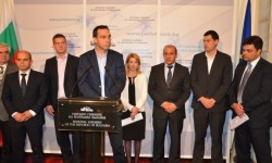 Кметовете от ГЕРБ заплашиха със спиране на европроектите