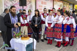 С водосвет бе открит традиционният меден фест в Ботевград