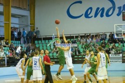 Победа на Балкан в Плевен на старта