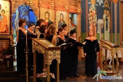Църковният хор с концерт за Деня на християнското семейство