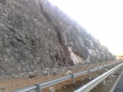 Откраднаха 300 м мантинела между Калугерово и Осиковска Лъкавица