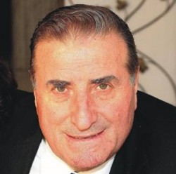 Васил Златев купил самолета на Цветан Василев