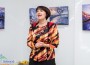 Художничка от Естония показва енергийни картини в Ботевград 