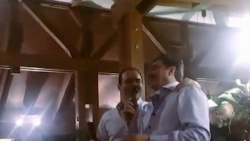 Появи се видео, в което Иван Искров и Цветан Василев пеят заедно