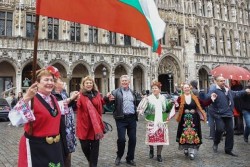 Ботевградчани на Голямото българско хоро в Брюксел