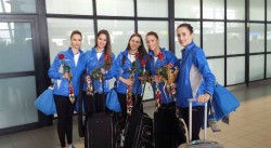 "Златните момичета" си дойдоха в България с медали