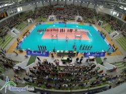 Тежко начало!