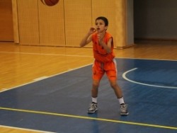 Малък баскетболист от Балкан на камп на ЦСКА Москва в Рига