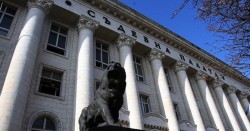 "Алфа Рисърч": Недоверието на българина към прокуратурата, съда и БНБ удари дъното