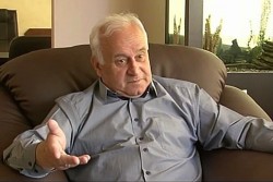 Кметът е бил отведен принудително за разпит