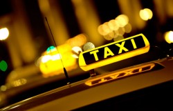 58-годишен е задържан за повреждане на таксиметров автомобил