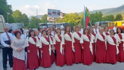 Градският хор се завърна с плакет и грамота от международен фестивал в Охрид 