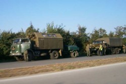 Премиерът Бойко Борисов е разпоредил тежката военна техника, която трябваше да мине по АМ "Хемус" в 18.00 ч. за военно учение в Шабла, да се движи след 22.00 ч.