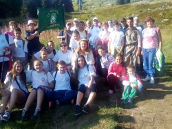 Туристи от Ботевградска община се включиха в националния юбилеен поход на БТС 