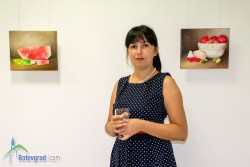 Младата художничка Цветелина Христова откри първата си самостоятелна изложба