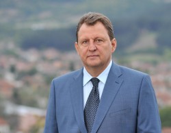 Ген. Димитър Димитров: Етрополе ще стане сигурна и спокойна община