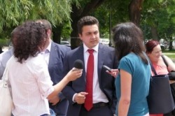 Евродепутатът Момчил Неков организира приемна за жители на Община Ботевград