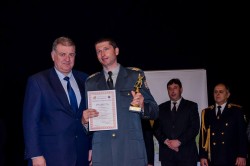 Огнеборец от Ботевград и Доброволческият отряд на Етрополе сред наградените в „Пожарникар на годината 2015”