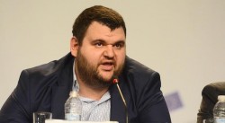 Делян Пеевски с охрана от НСО заради заплаха за убийство
