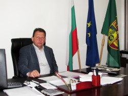 Кметът на Община Етрополе отчете първите 100 дни управление 