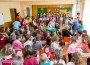 Децата от ЦДГ „Слънце” посрещнаха Баба Марта с празнична програма
