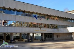 Община Ботевград спря две обществени поръчки поради малък брой кандидати