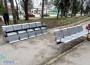 Още 10 чисто нови пейки бяха поставени в поликлиниката в Ботевград 