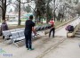 Още 10 чисто нови пейки бяха поставени в поликлиниката в Ботевград 