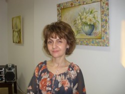 Венетка Нитова открива самостоятелна изложба в зала „Орханиец”