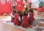 Лазарките от ЦДГ „Слънчице” превариха с един ден Лазаровден