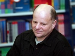 Писателят Михаил Вешим ще гостува в Ботевград на 24 май