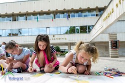 Най-дългата рисунка за 1 юни