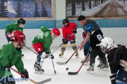 За първи път Ботевград бе домакин на среща по хокей на лед