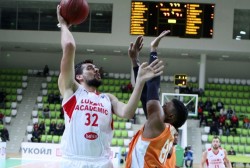 Филип Барович ще играе в Германия