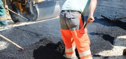 Четири фирми са изявили желание да ремонтират част от пътната мрежа и улиците в община Ботевград