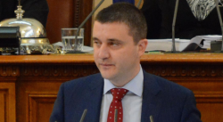 Горанов: Дефицитът в държавния бюджет тази година ще е под 1%