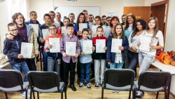 Учениците на Училища ЕВРОПА – Ботевград получиха сертификати от Cambridge English Language Assessment